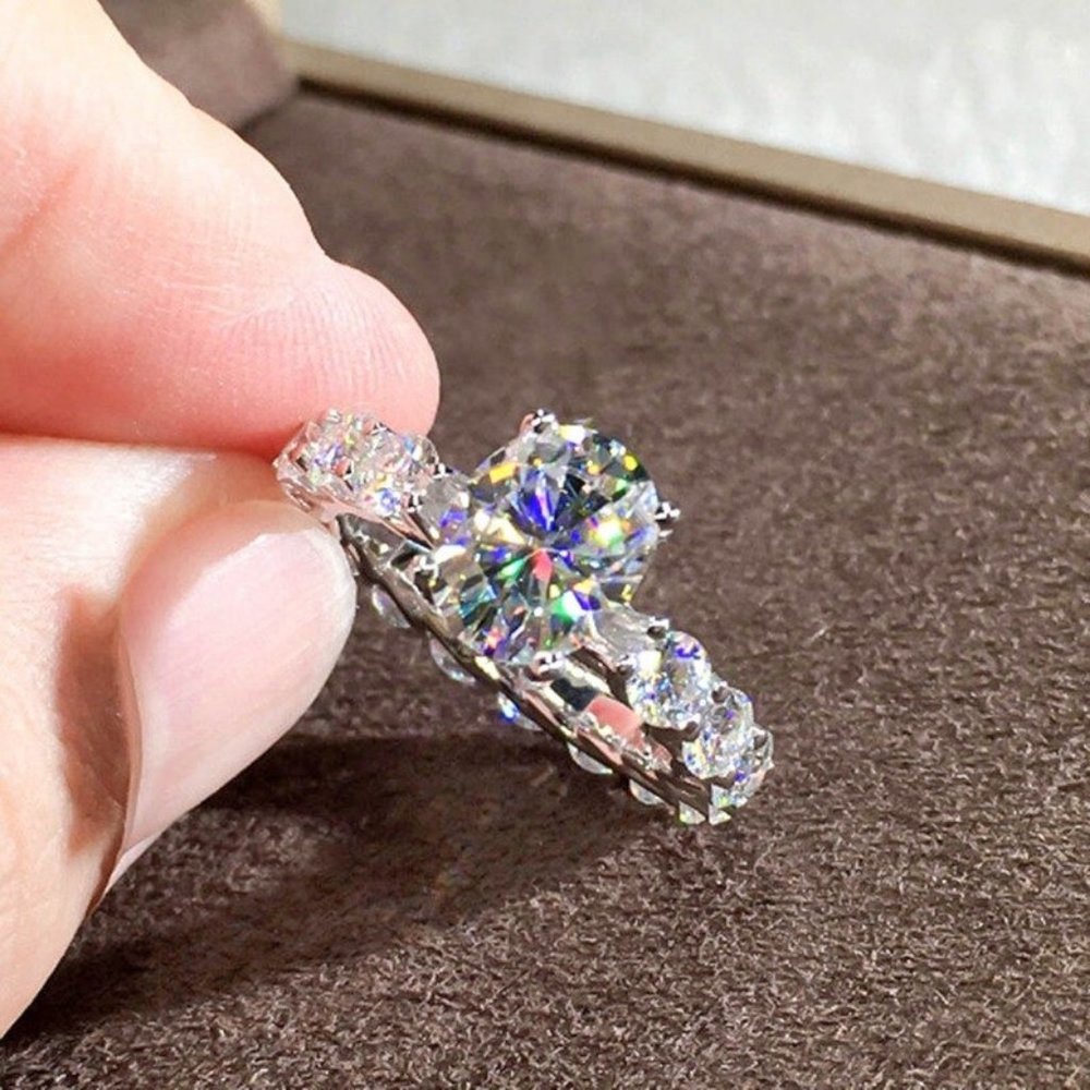 Trendy Rhinestone Wedding Rings For Women